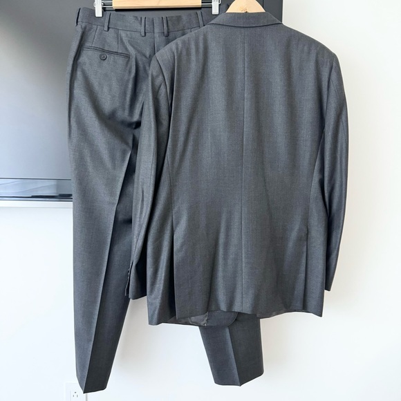 Ermenegildo Zegna Wool Suit EU52R - Picture 2 of 15